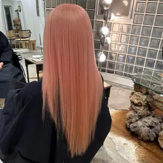 ロング カラー WATER所属・SAKI 🪽 ハイトーンのヘアスタイル