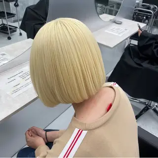 ミディアム NEWONE所属・ハイトーン特化🌟 LEONのヘアスタイル