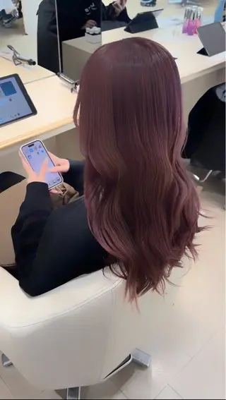 ロング カラー 推し活/韓国/ブリー チカラーminamiのヘアスタイル