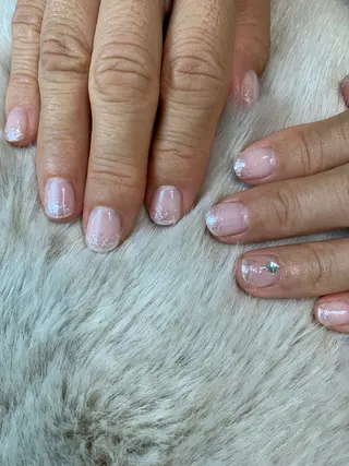 ネイル アトリエ・マリス所属・福与 美幸のネイルデザイン