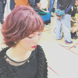 ショート カラー てんま さやかのヘアスタイル