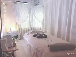 頭痛肩こりで悩むおとな女性専門ボディケアサロンねこもみ所属・札幌 頭痛肩こり解消 セラピストkaoriのエステ・リラクイメージ