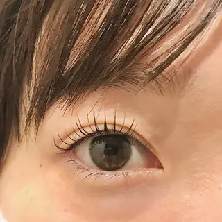 マツエク・マツパ 矢部 奈々の眉毛・アイブロウイメージ