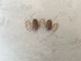 ネイル S. Eriのネイルデザイン