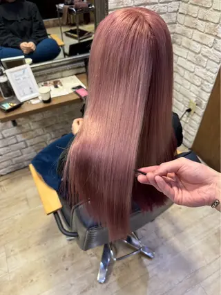 ロング カラー Haneishi Kokoroのヘアスタイル
