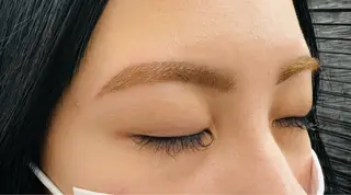 アイブロウ Toiro津田沼店所属・Toiro津田沼店 高野のマツエク・マツパデザイン