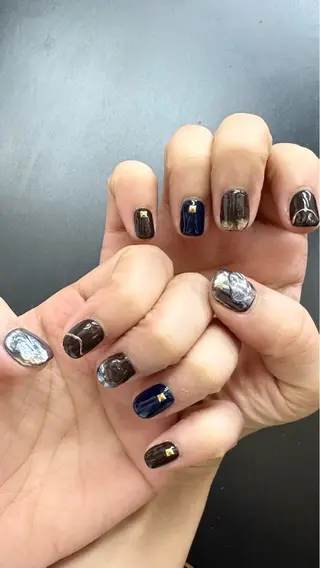 ネイル ニコネイルサロンワークスクール所属・ニコネイルスクール 5NISHIのネイルデザイン