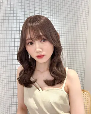 セミロング ミディアムヘア Chifumiのヘアスタイル