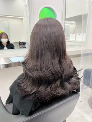 セミロング ♡透明感カラーの 達人♡のヘアスタイル