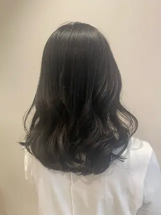 セミロング 🌹艶髪カラー🌹 津田晴加【西荻窪】のヘアスタイル