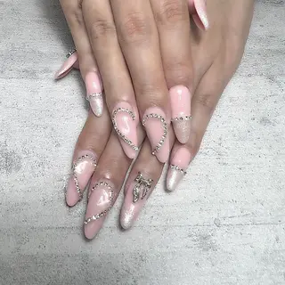ネイル Rire_eye+beauty_nail所属・Rire_ nail_yukiのネイルデザイン
