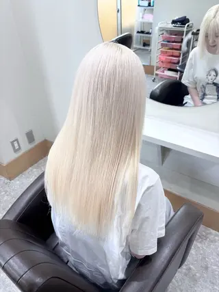 ロング カラー ブリーチ予約率90% 以上✨森山陽向のヘアスタイル