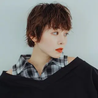 ショート カラー ハイトーン/ボブ/ ハイライト🌱ᩚ涼介のヘアスタイル