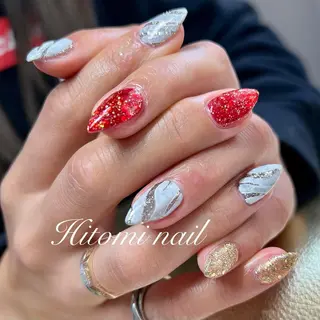 ネイル 大澤 瞳のネイルデザイン