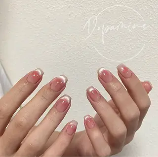 ネイル Dopamine nail 新人のネイルデザイン