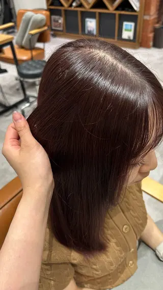 カラー mikoto暖色🍑 抜け感カラー🪡✨のヘアスタイル
