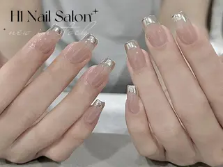 ミディアム H1 ネイル サロンのネイルデザイン
