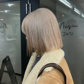 ショート カラー ✨うる艶/ブリーチ✨ 𝓡𝒖𝓷𝐚💋のヘアスタイル