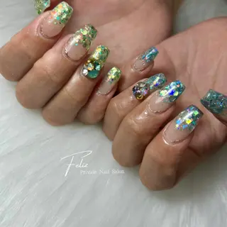 ネイル Feliz所属・Feliz 楽しいネイルサロンのネイルデザイン