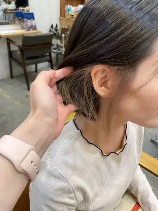 ミディアム カラー ショートカット いちば　ゆなのヘアスタイル