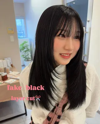 セミロング カラー ａｉｋａ🐩 /艶カラー/レイヤーのヘアスタイル