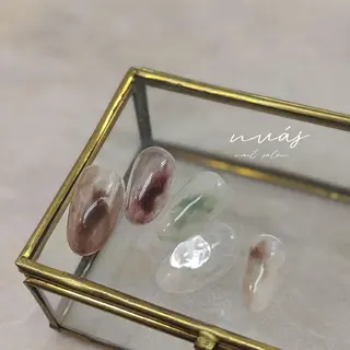 ネイル nuás nail & eyeのネイルデザイン