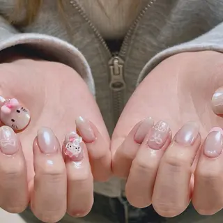ネイル IYOU NAIL町田店所属・IYOUNAIL- Piggyのネイルデザイン