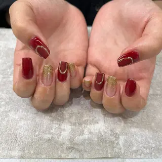 ネイル 大島 玲奈のネイルデザイン