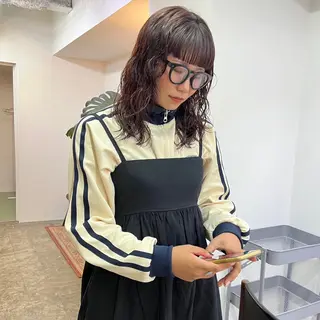 ミディアム カラー パーマ ハイトーン/心斎橋/ honomiのヘアスタイル