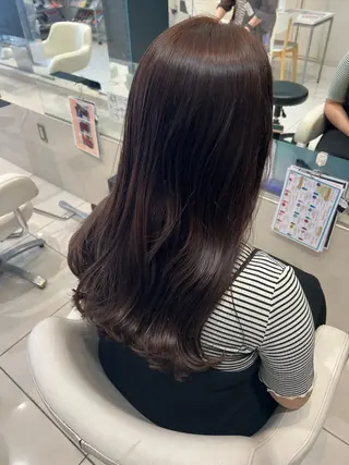 ロング 👑顔周り韓国風 レイヤーSHUTOのヘアスタイル