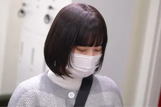 ミディアム パーマ ウルフ/レイヤー /パーマ　ナユタのヘアスタイル