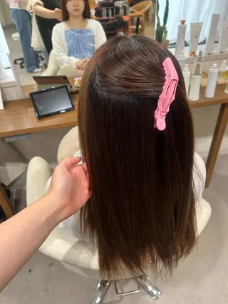 ロング パーマ shu ブラウンピンクカラーのヘアスタイル