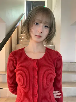 カラー 透明感ハイトーン❤️ 韓国レイヤー♩セナのヘアスタイル