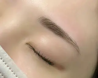 アイブロウ アイブロウ M_の眉毛・アイブロウイメージ