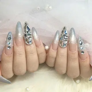 ネイル ネイリスト Yuriaのネイルデザイン