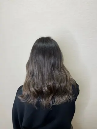 セミロング 野村 朋生のヘアスタイル