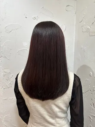 セミロング カラー 亀井 結夏のヘアスタイル