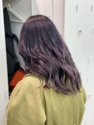 セミロング カラー ショーヤ/ブリーチ /バレイヤージュのヘアスタイル