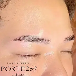 メンズ アイブロウ Lash&brow PORTE269布施店所属・brace 竹田愛海のエステ・リラクイメージ