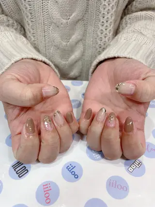 ネイル iiloo aromaworksのネイルデザイン