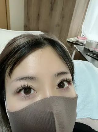 マツエク・マツパ 伊藤名紬 マツエク専門のマツエク・マツパデザイン