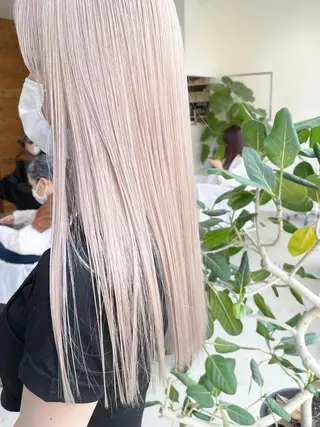 ロング カラー ill.所属・ill［イル］大須 ダブルカラー髪質改善のヘアスタイル