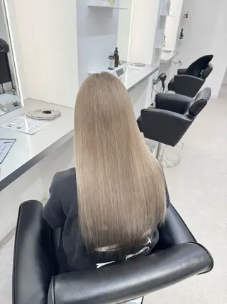 ロング カラー ブリーチ/艶カラー 💎koharu💎のヘアスタイル