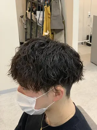 ショート パーマ メンズ クセを最大限に活かす メンズパーマ奈良大祐のヘアスタイル