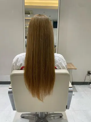 佐々木 麻衣のヘアスタイル