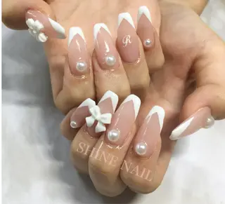 ネイル SHINE NAILのネイルデザイン
