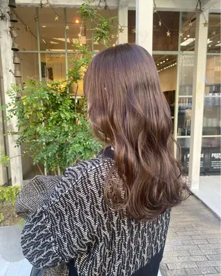 ロング カラー 鈴木 奈波のヘアスタイル