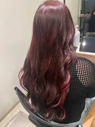 ロング 上野台 彩加のヘアスタイル