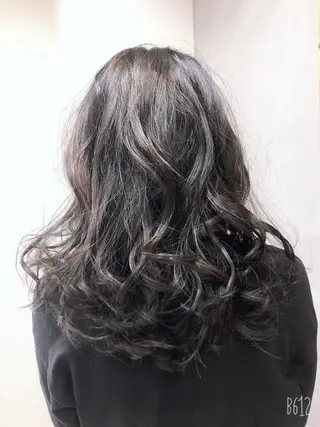 カラー est hair Ameri 松戸西口店所属・est  店長 ✂︎高橋✂︎のヘアスタイル