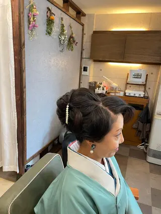 ヘアアレンジ HempBeauty 浅野アサミのヘアスタイル